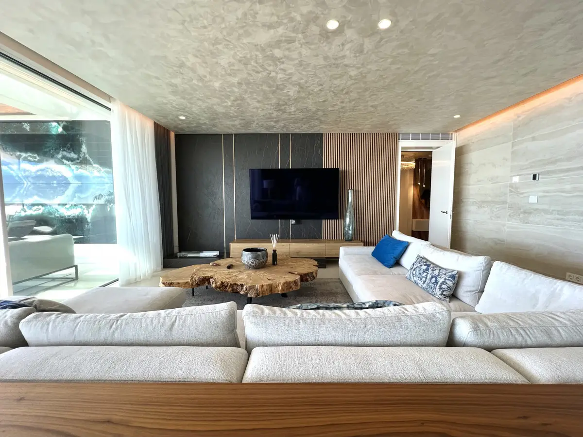 Penthouse for sale in Ojén — photo 1