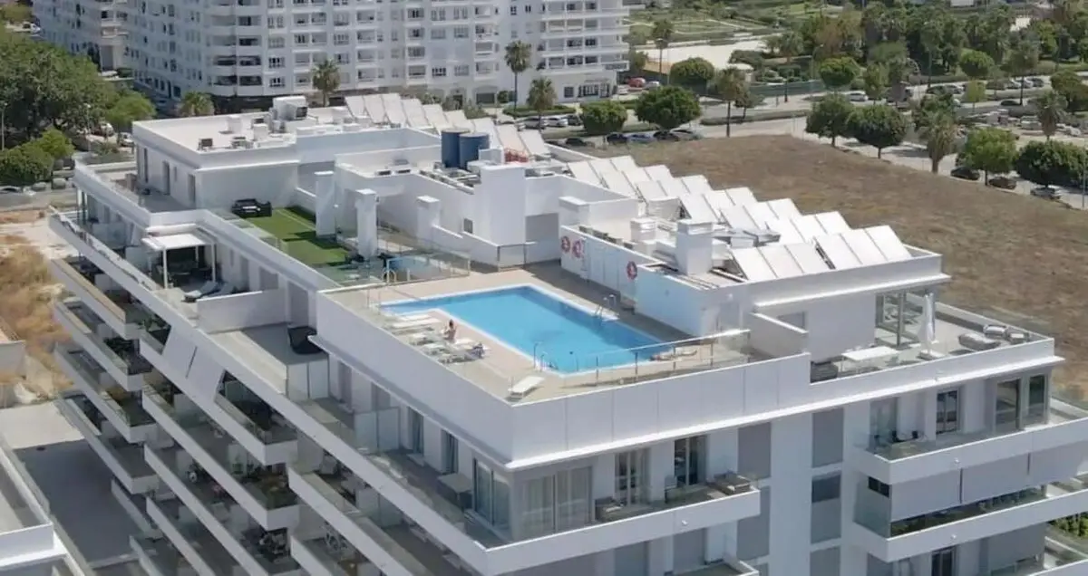 Middle Floor Apartment for sale in Nueva Andalucía — photo 1