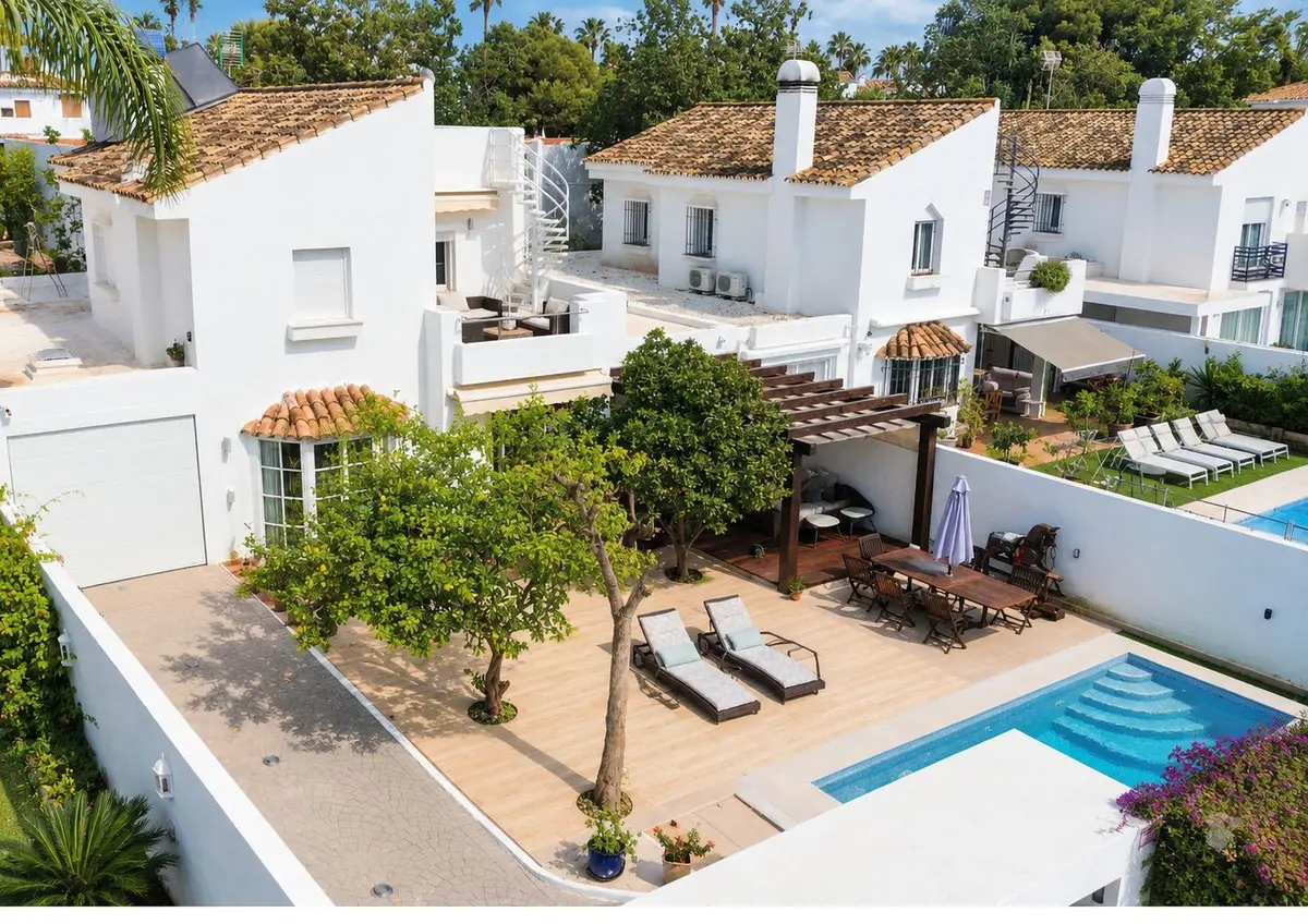 Detached Villa for sale in Atalaya — photo 1