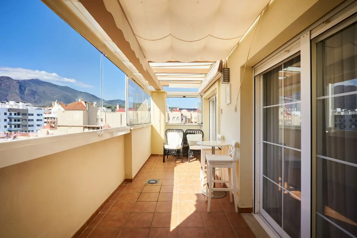 Top Floor Apartment for sale in Estepona — photo 1