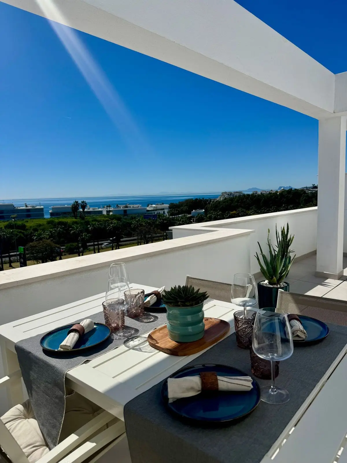 Penthouse for sale in Estepona — photo 1