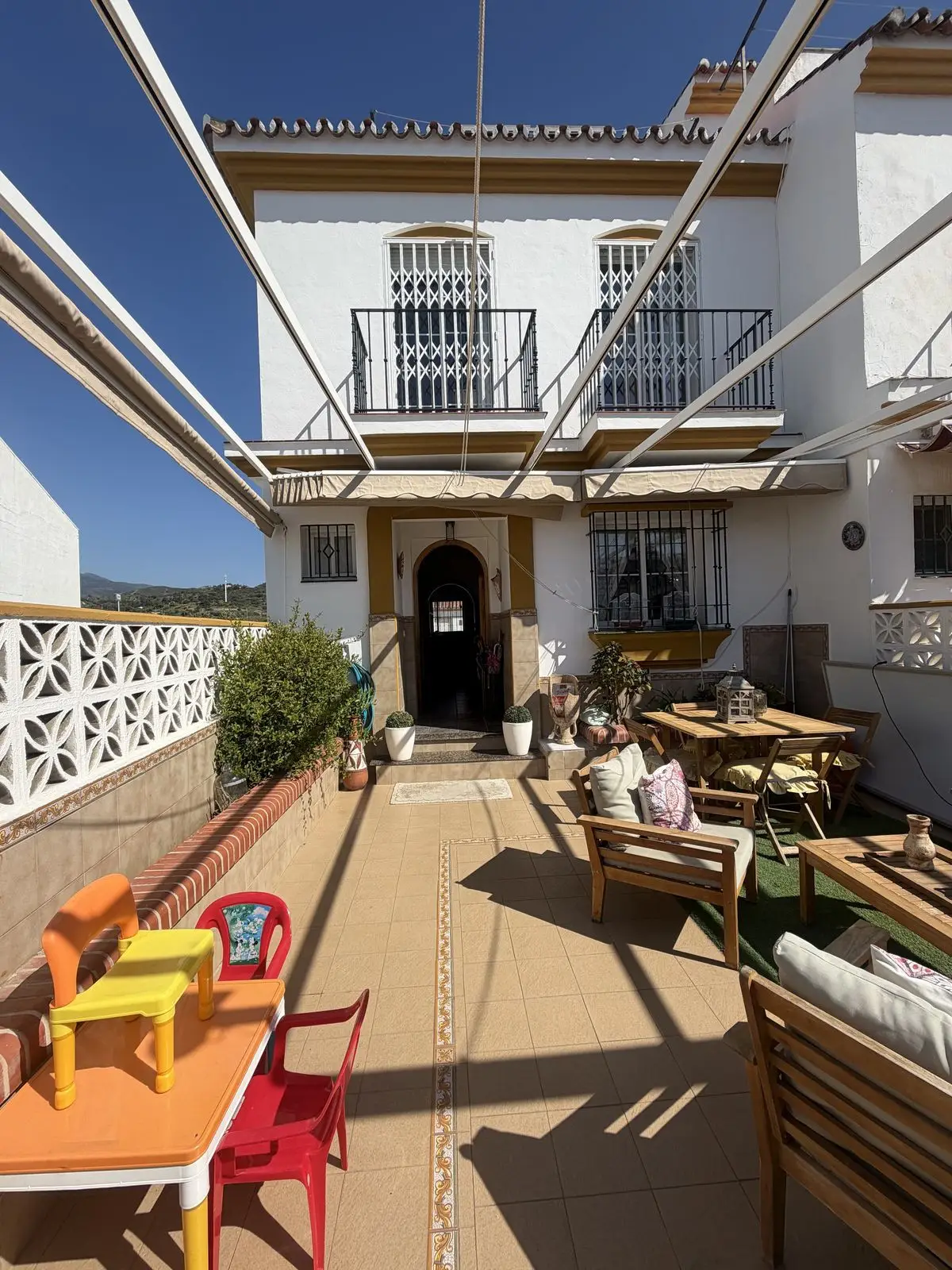 Townhouse for sale in Estepona — photo 1