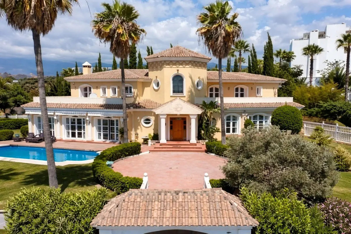 Detached Villa for sale in Selwo — photo 1