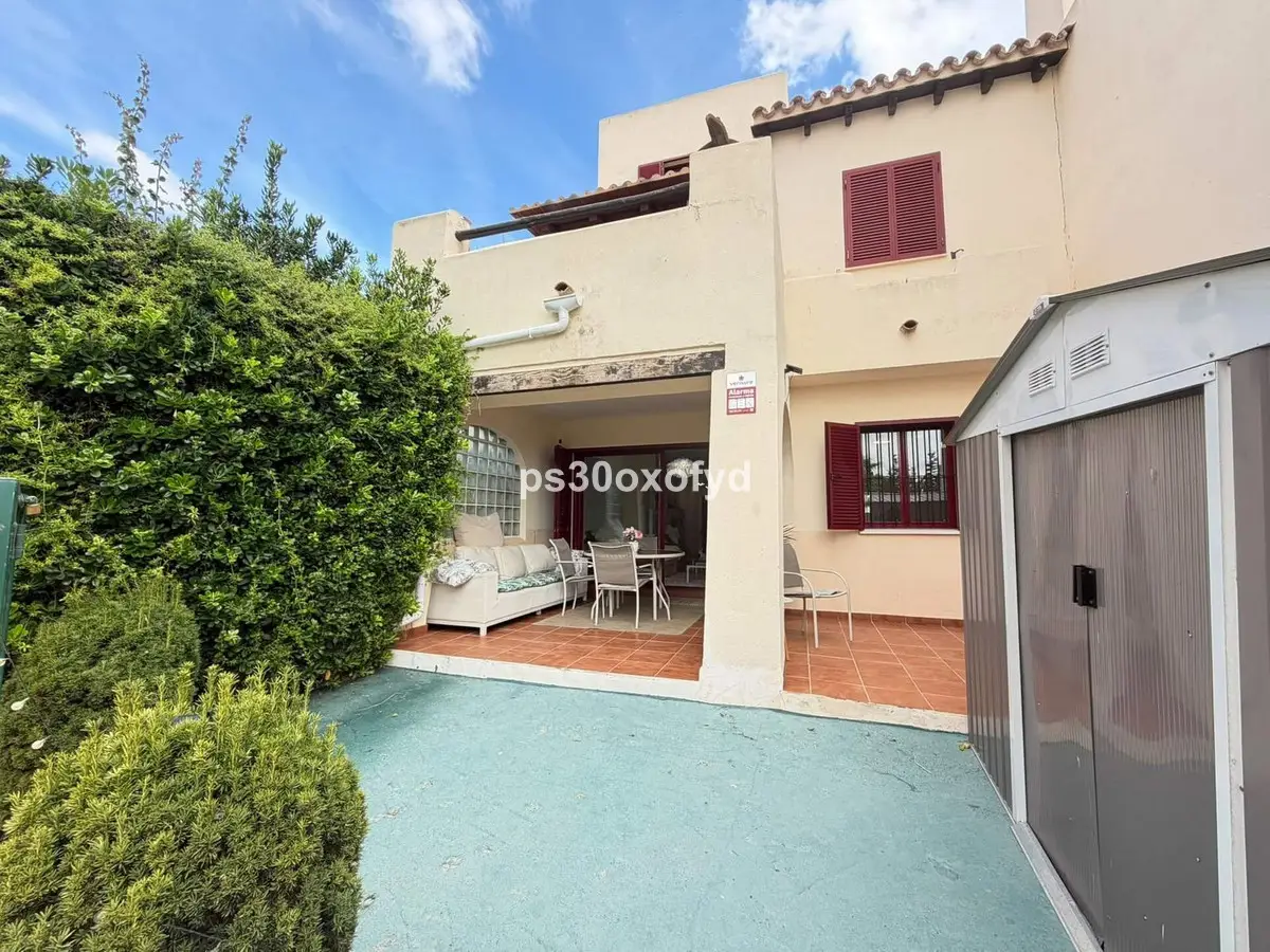 Ground Floor Apartment for sale in La Duquesa — photo 1