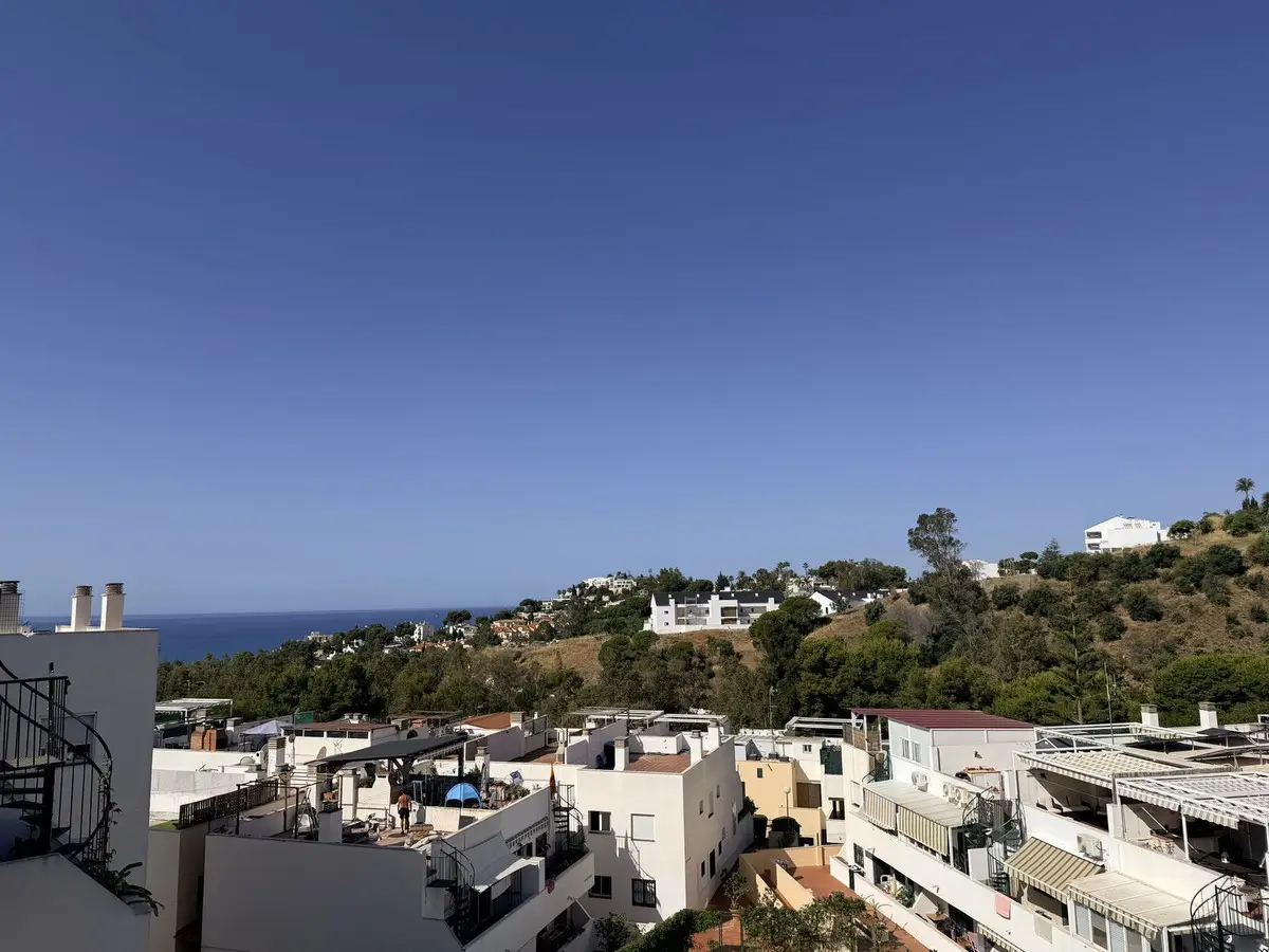 Middle Floor Apartment for sale in Benalmadena — photo 1