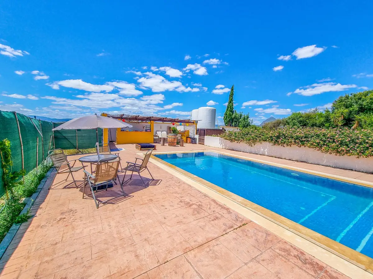 Finca - Cortijo for sale in Casares — photo 1