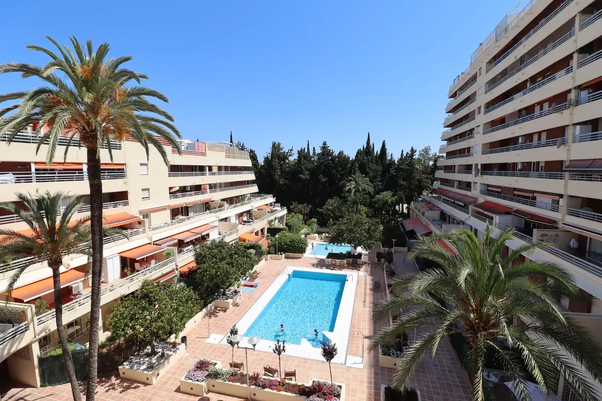Penthouse Duplex for sale in Marbella — photo 1