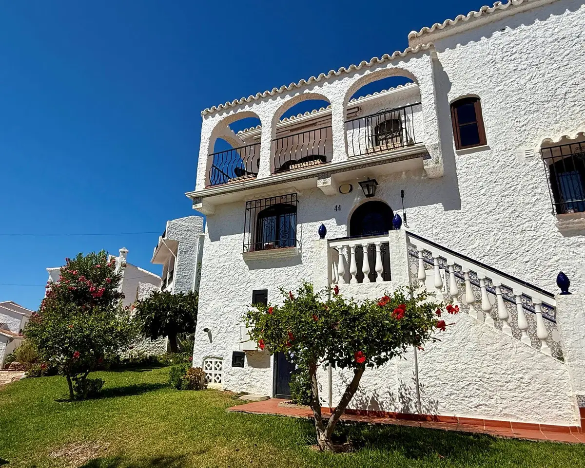 Semi-Detached House for sale in Nerja — photo 1