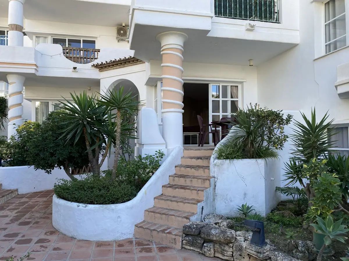 Ground Floor Apartment for sale in Mijas Golf — photo 1