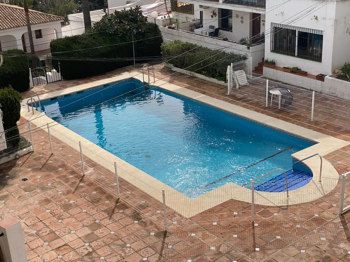 Middle Floor Apartment for sale in Mijas — photo 1