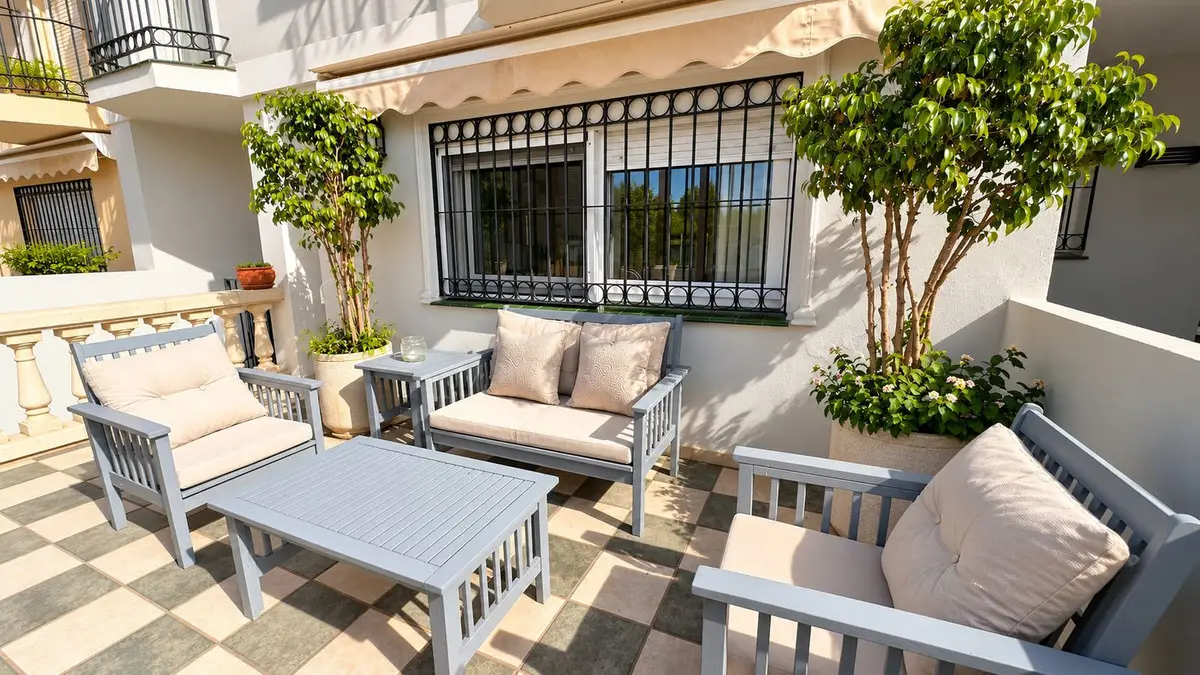 Townhouse for sale in Málaga Este — photo 1