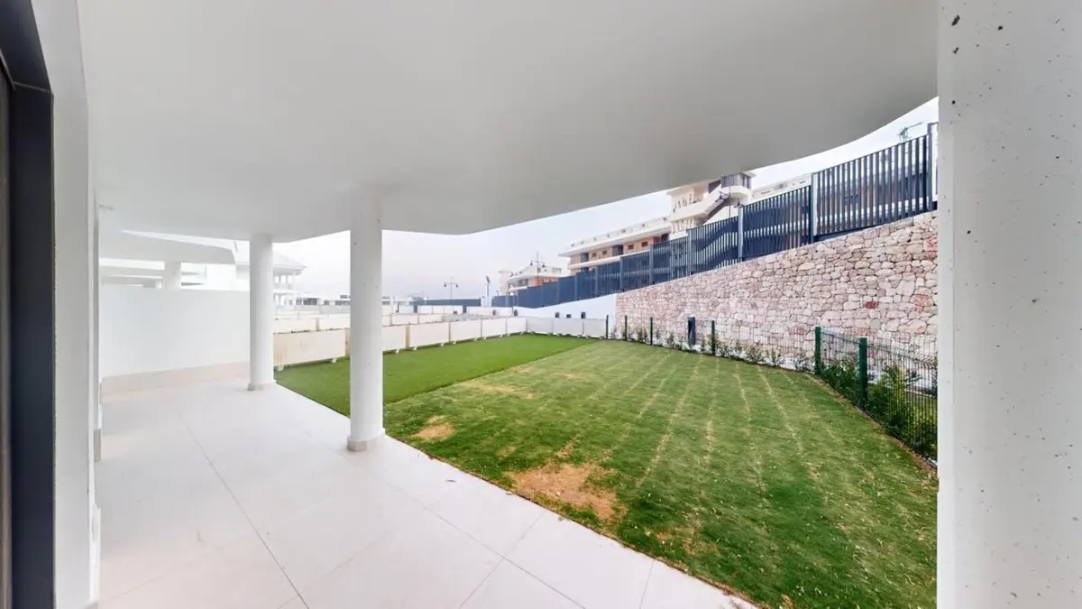 Ground Floor Apartment for sale in Higueron — photo 1