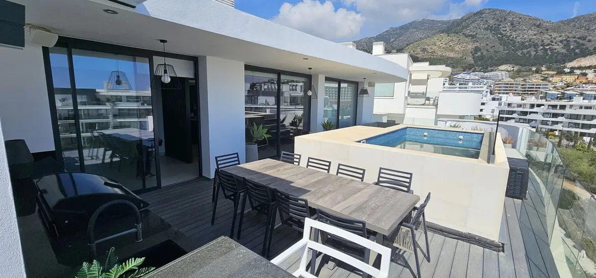 Penthouse for sale in Higueron — photo 1