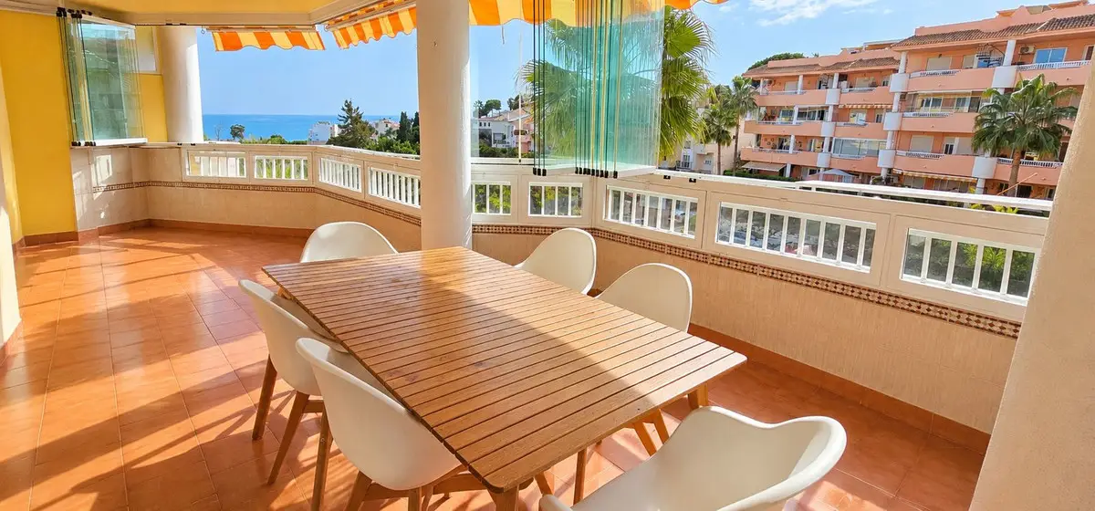 Middle Floor Apartment for sale in Torreblanca — photo 1