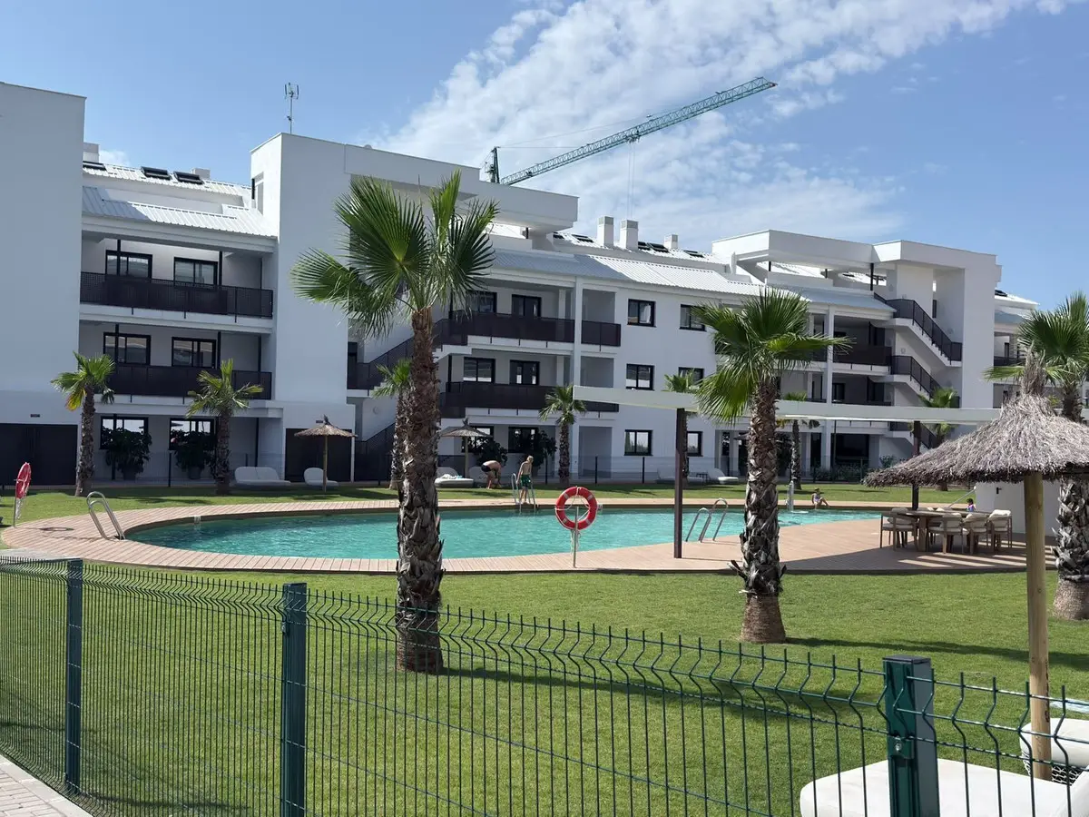 Ground Floor Apartment for sale in Fuengirola — photo 1