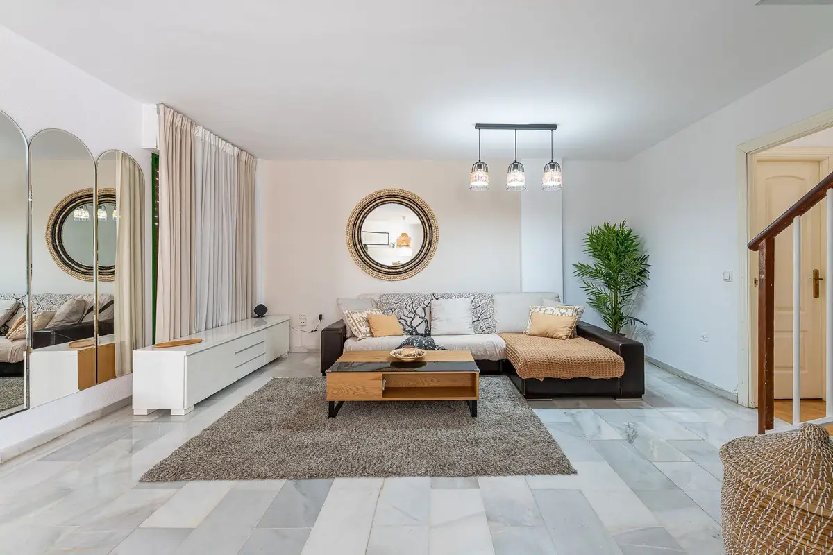 Townhouse for sale in La Colina — photo 1