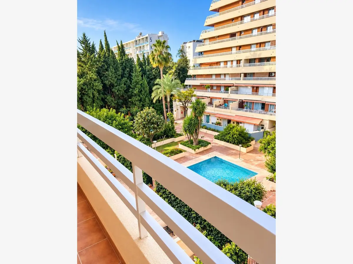 Penthouse Duplex for sale in Marbella — photo 1