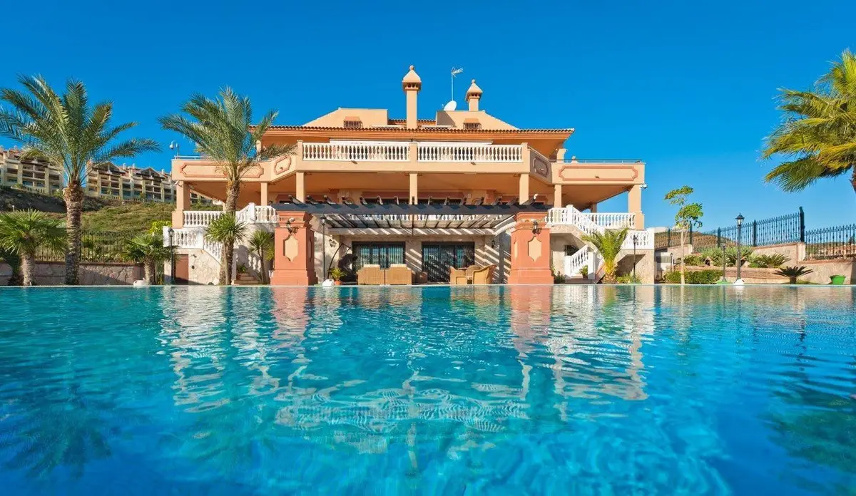 Detached Villa for sale in La Cala de Mijas — photo 1