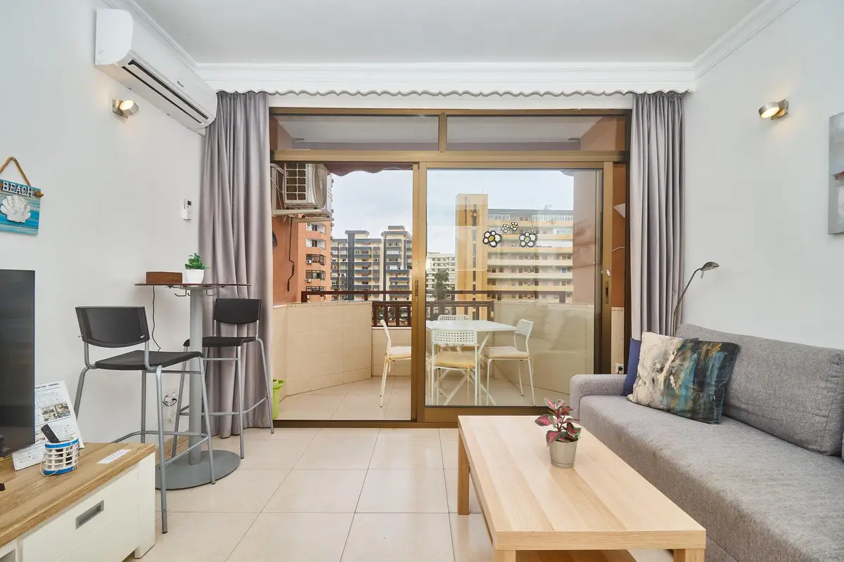 Middle Floor Apartment for sale in Fuengirola — photo 1