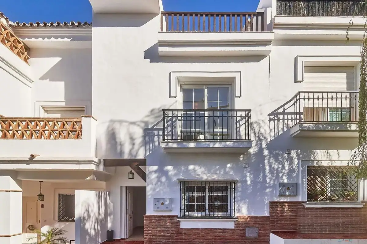 Townhouse for sale in Lauro Golf — photo 1