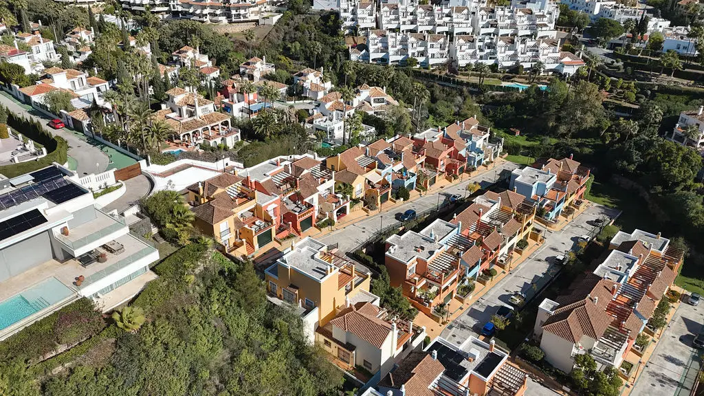 Townhouse for sale in Nueva Andalucía — photo 1