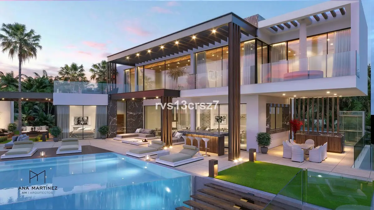 Detached Villa for sale in Elviria — photo 1