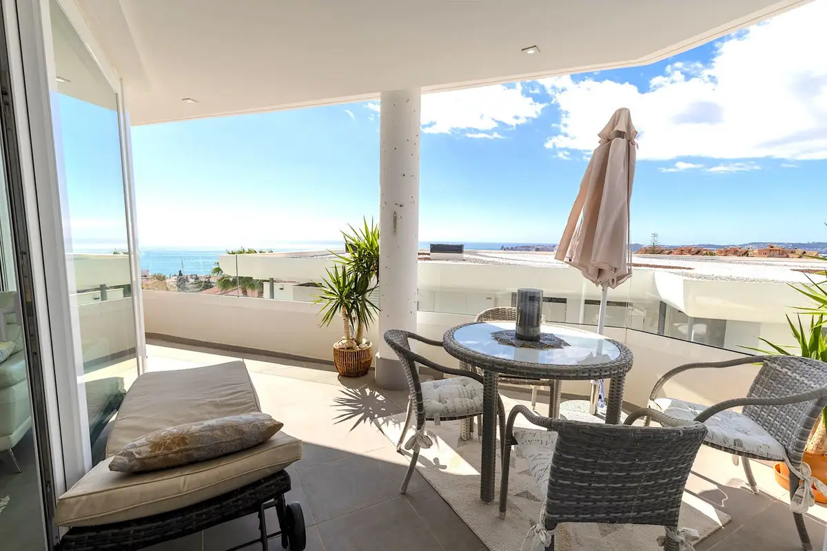 Middle Floor Apartment for sale in Torreblanca — photo 1