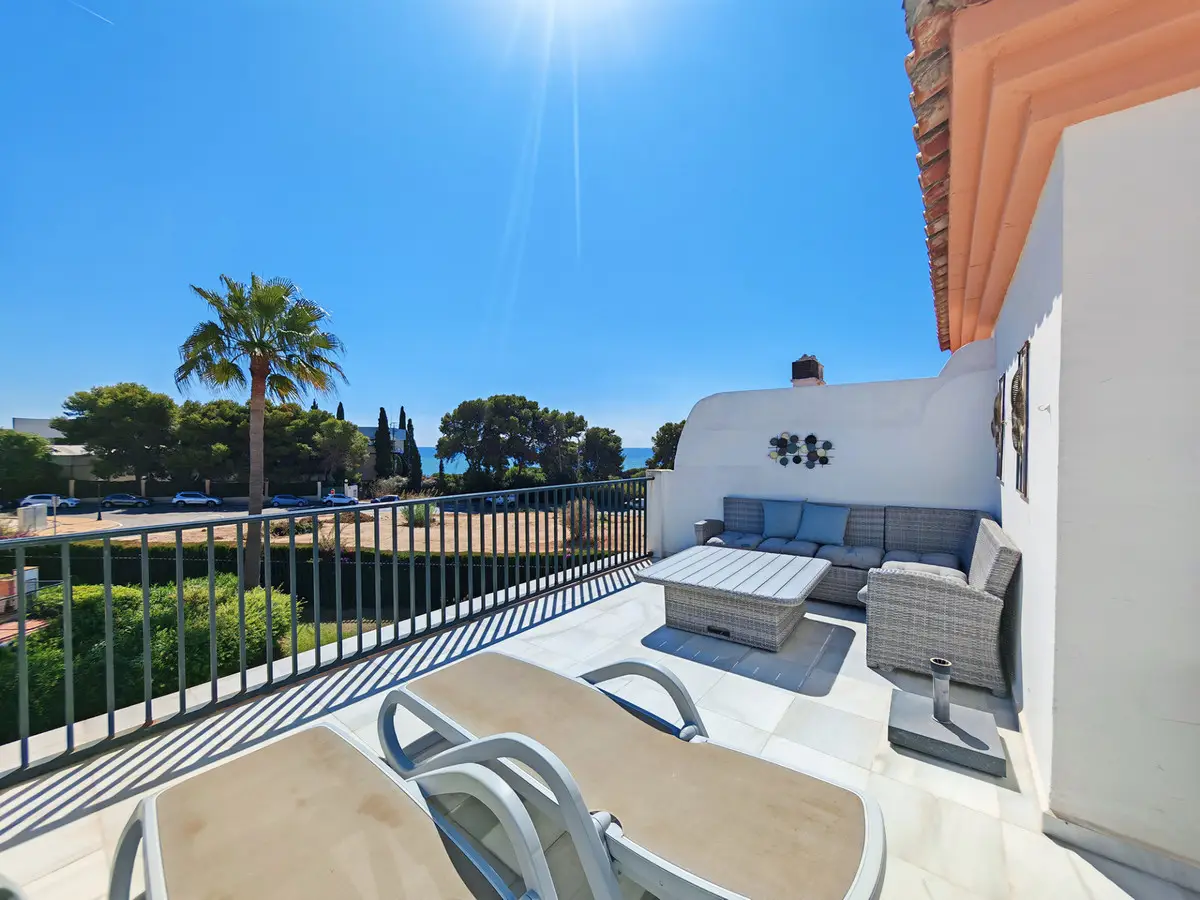 Townhouse for sale in Cabopino — photo 1