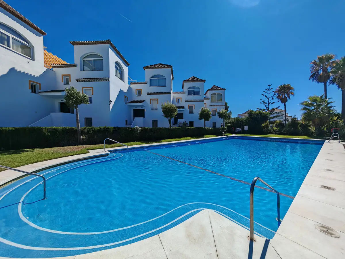 Penthouse Duplex for sale in Costabella — photo 1