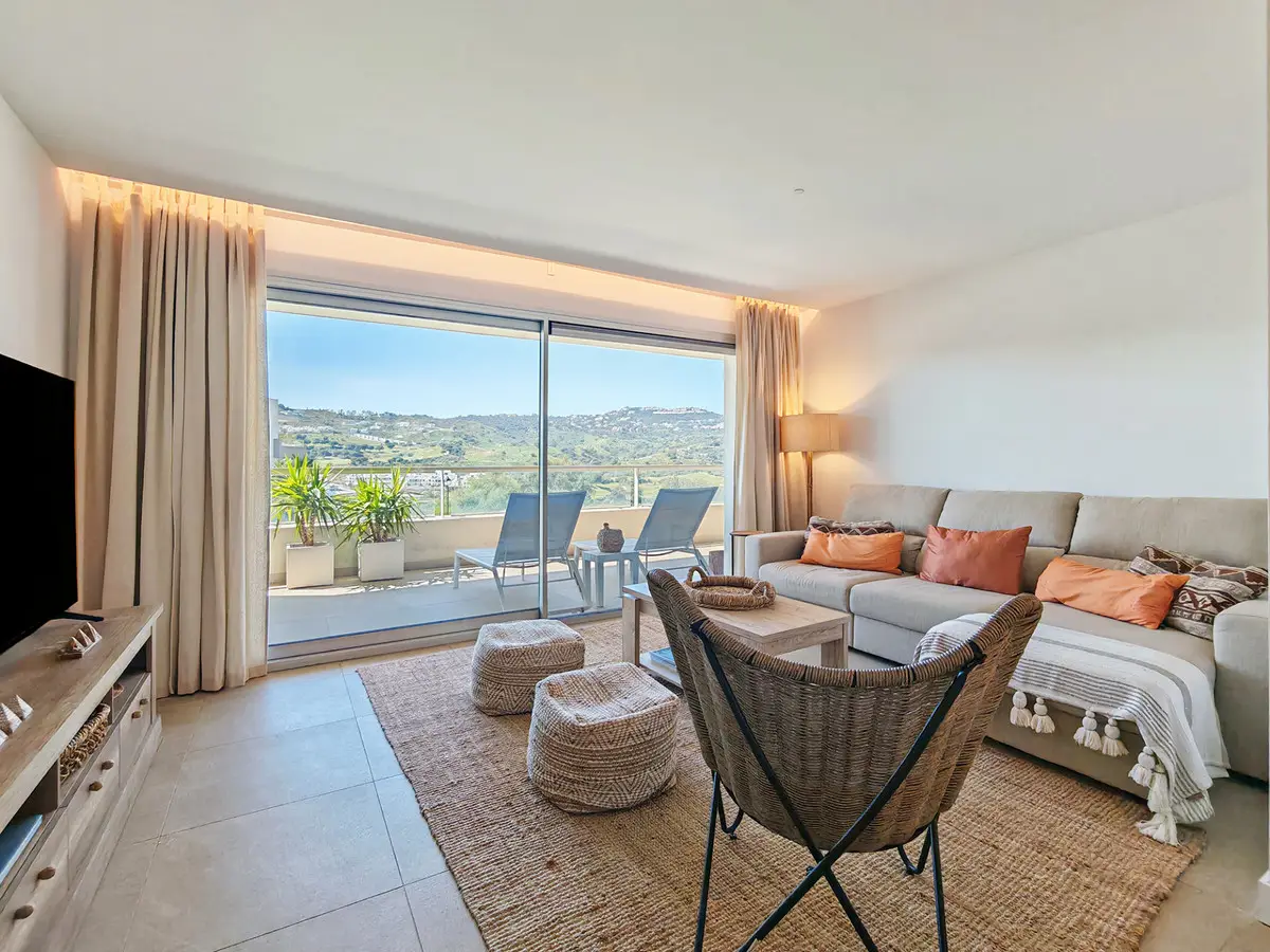 Middle Floor Apartment for sale in La Cala Golf — photo 1