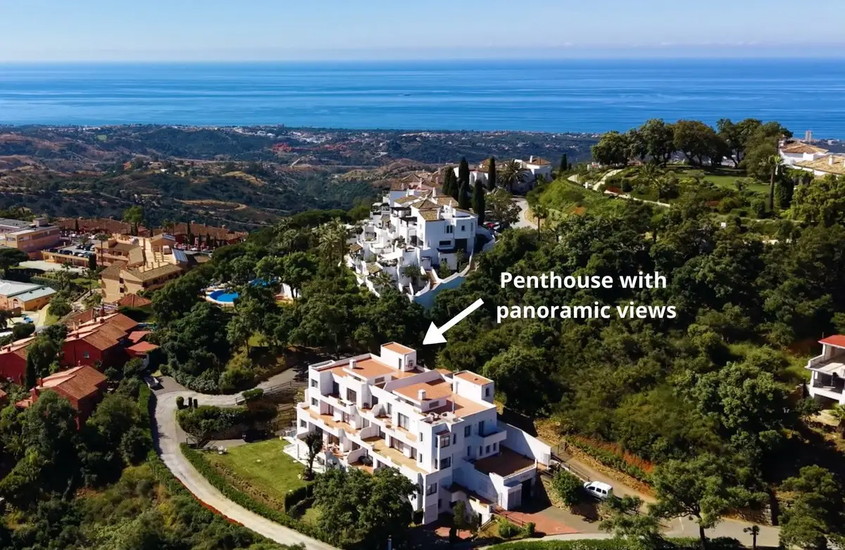 Penthouse for sale in La Mairena — photo 1
