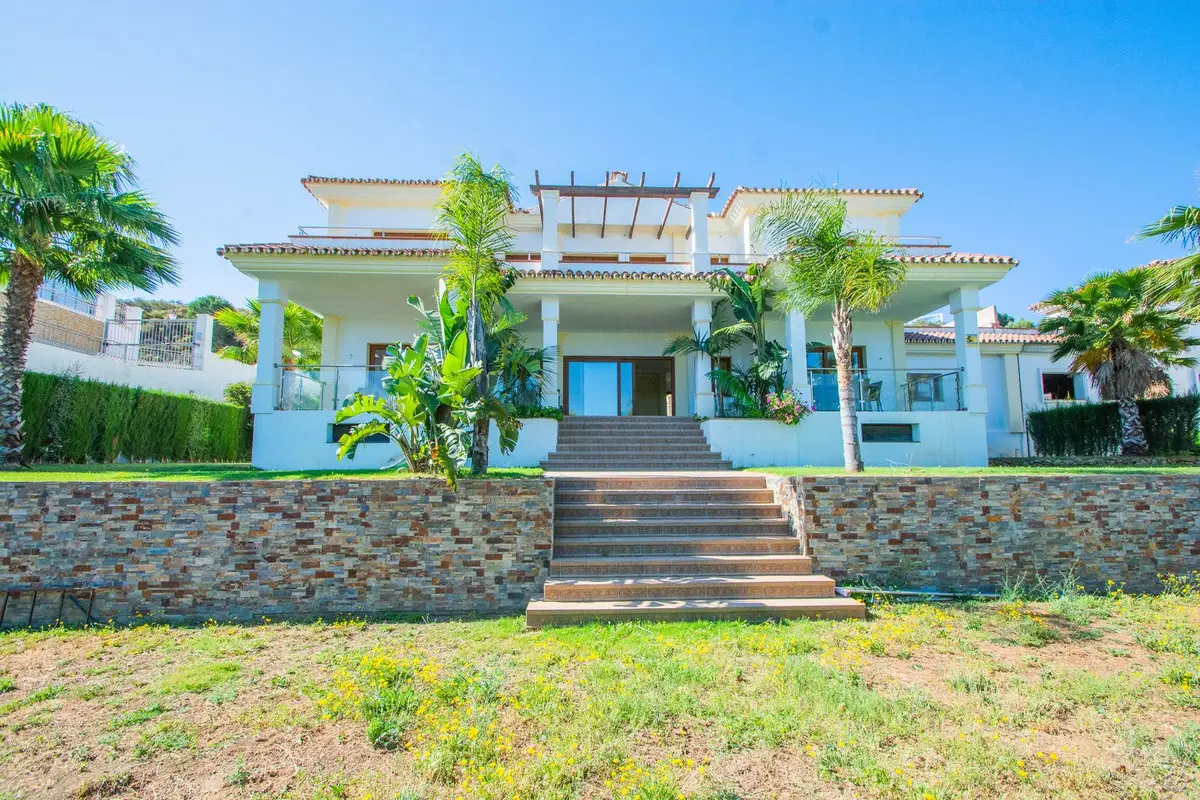 Detached Villa for sale in La Cala Golf — photo 1