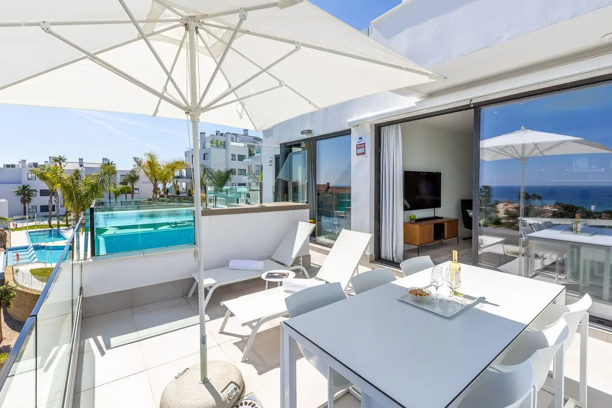 Middle Floor Apartment for sale in Mijas — photo 1