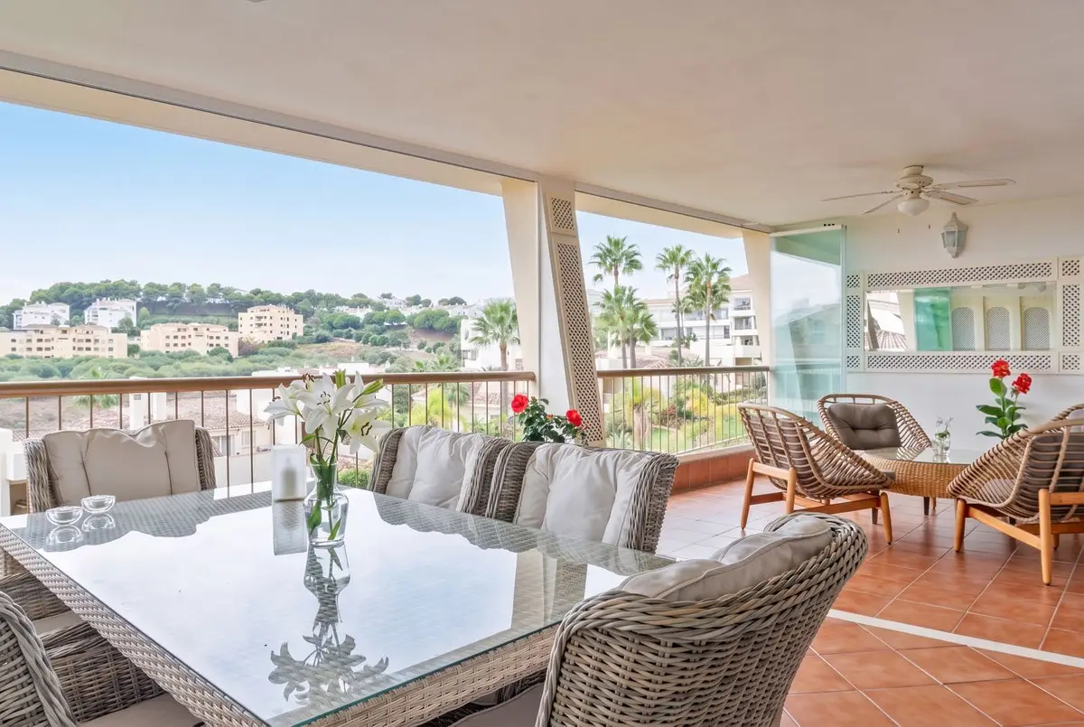 Middle Floor Apartment for sale in Miraflores — photo 1