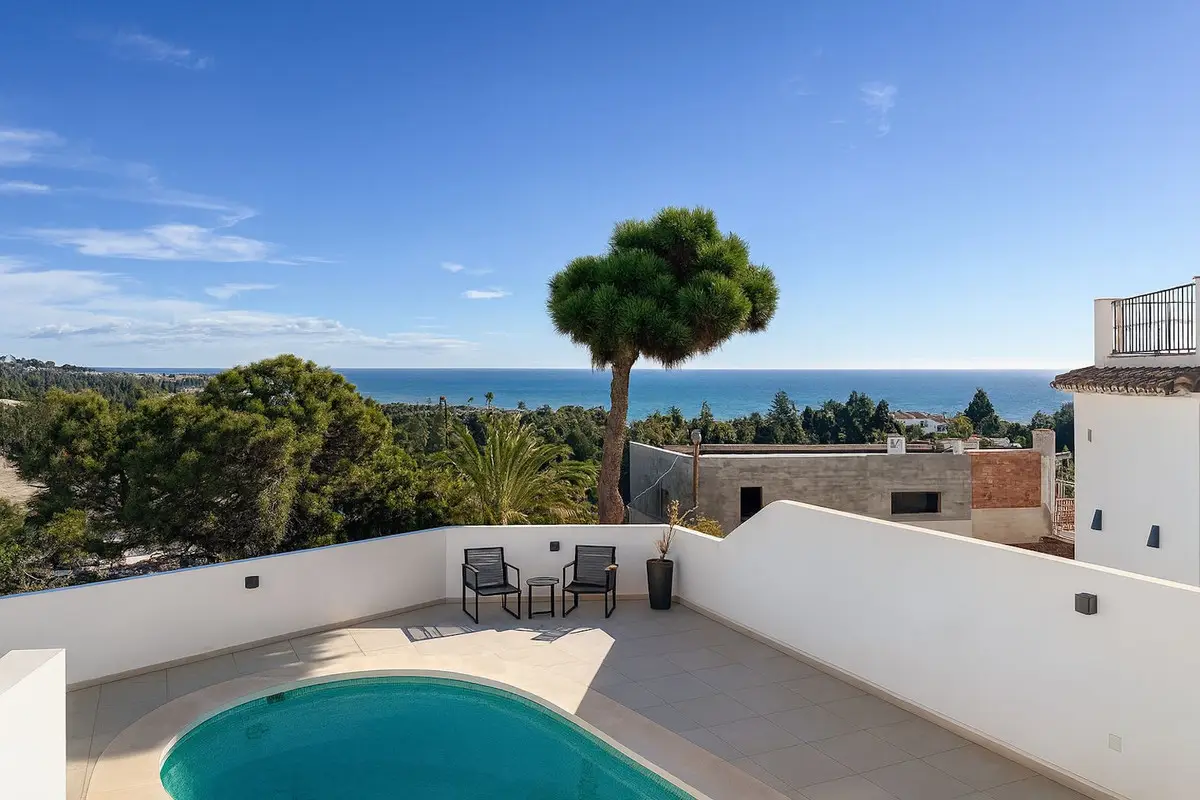 Detached Villa for sale in La Cala de Mijas — photo 1