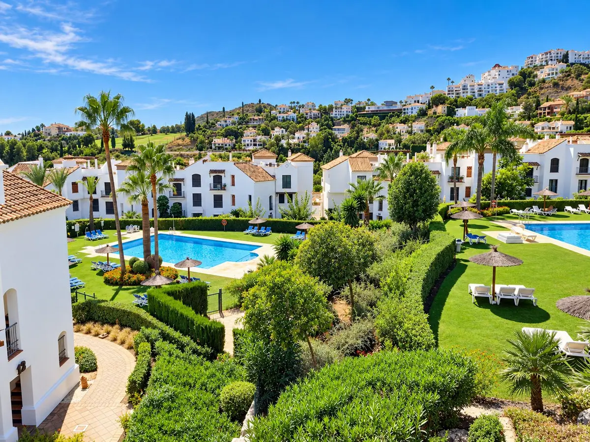 Middle Floor Apartment for sale in Los Arqueros — photo 1