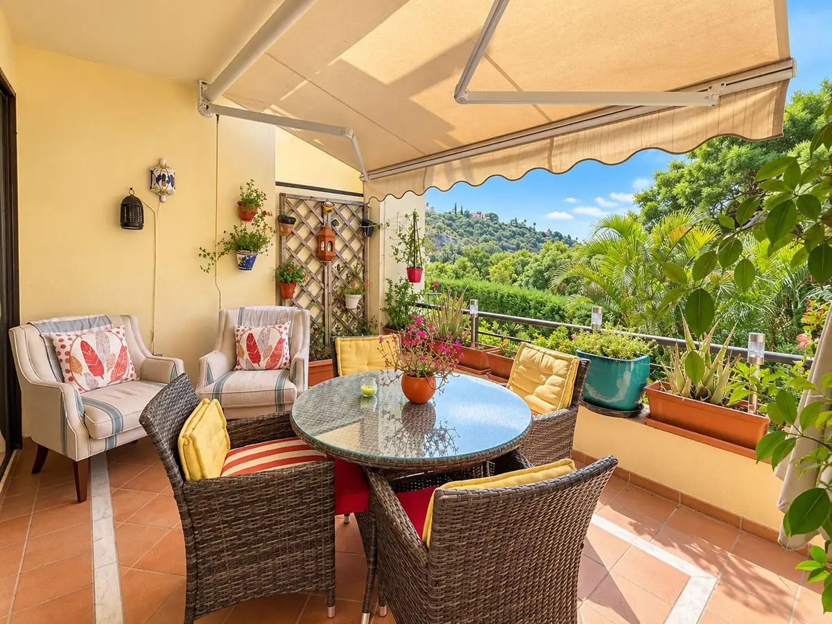 Middle Floor Apartment for sale in Los Arqueros — photo 1