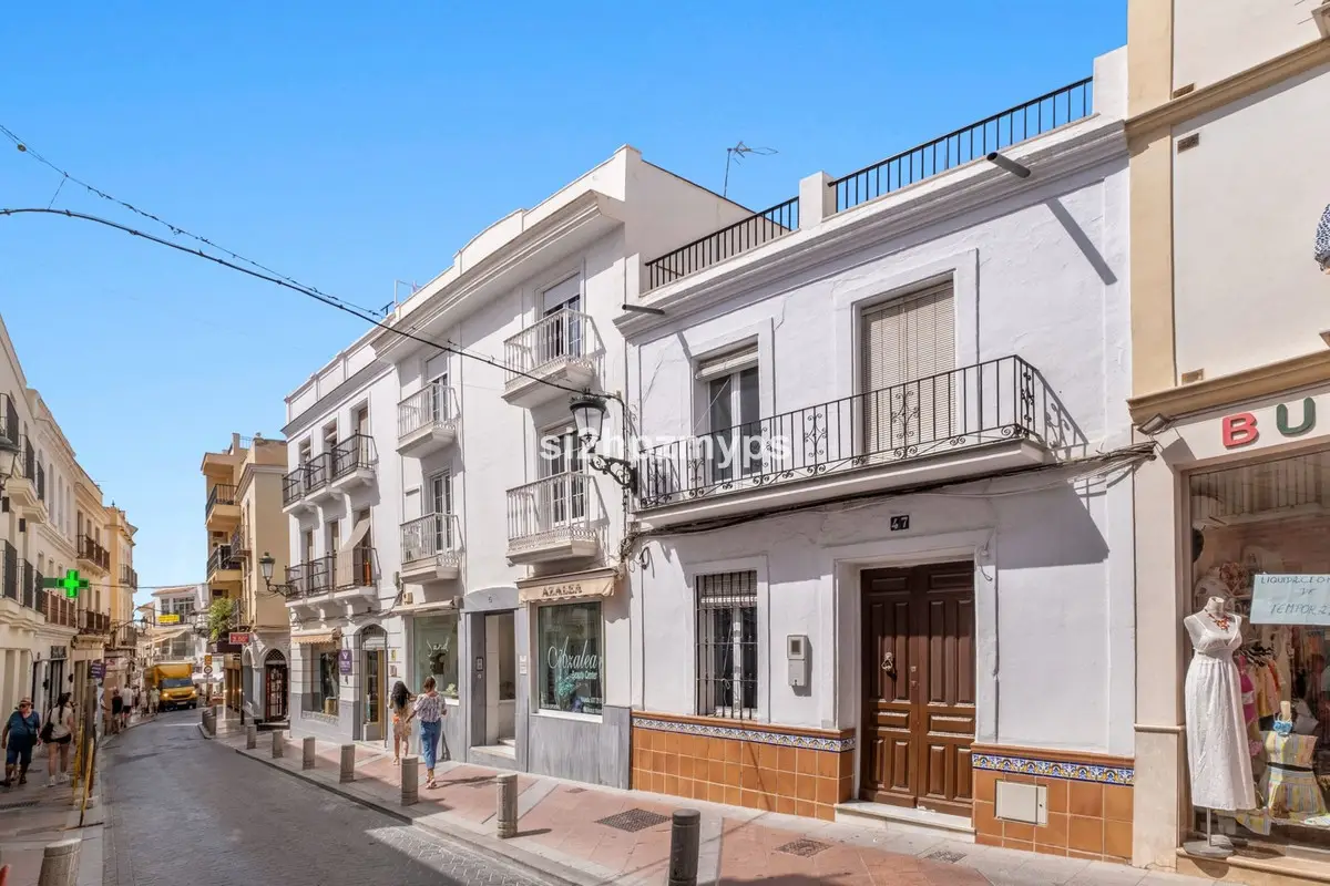 Townhouse for sale in Nerja — photo 1