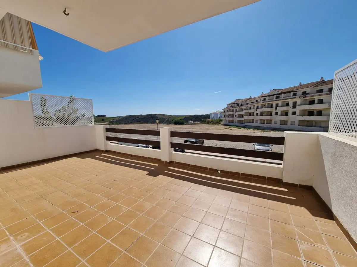 Ground Floor Apartment for sale in Manilva — photo 1