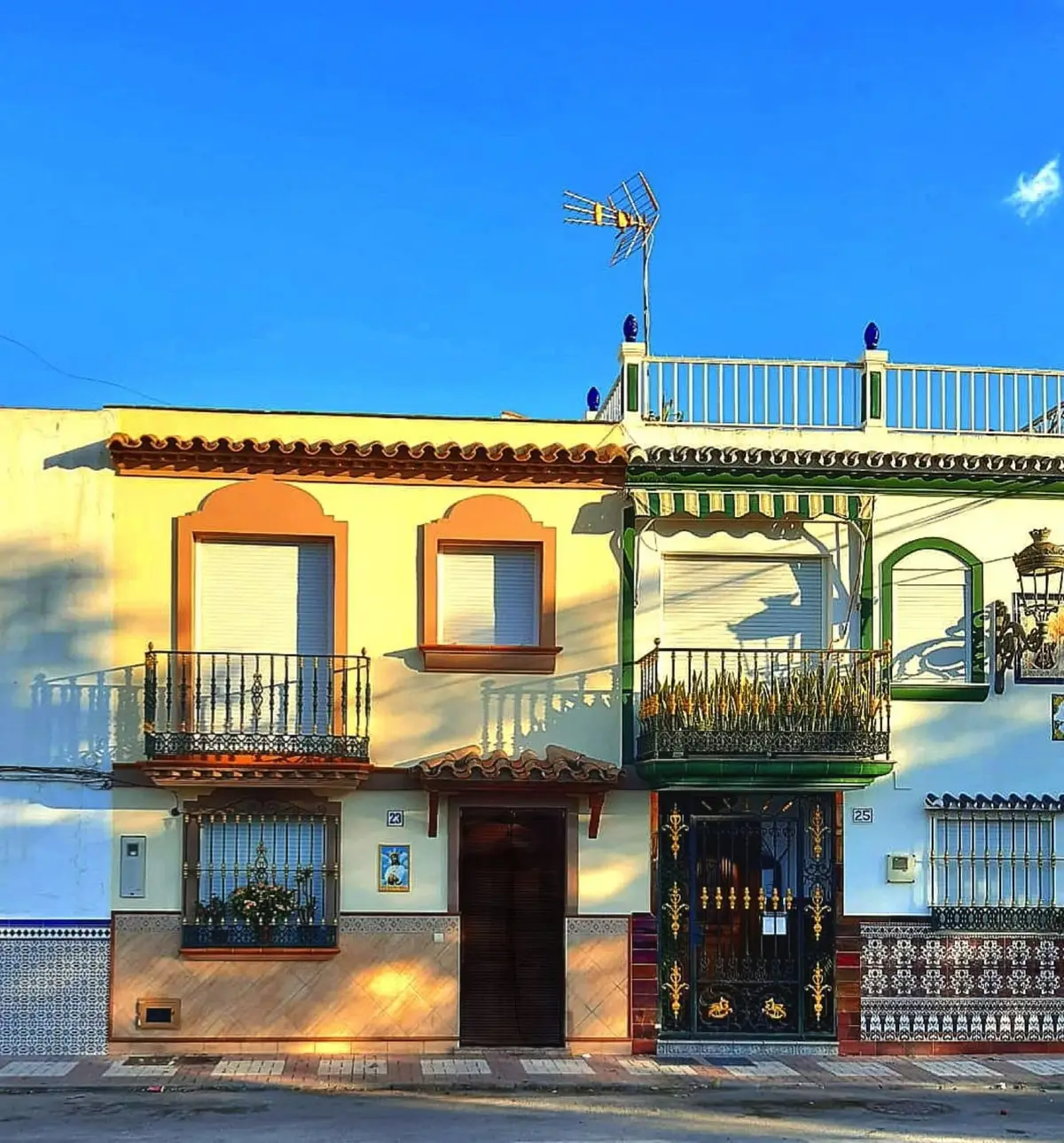 Townhouse for sale in Estepona — photo 1