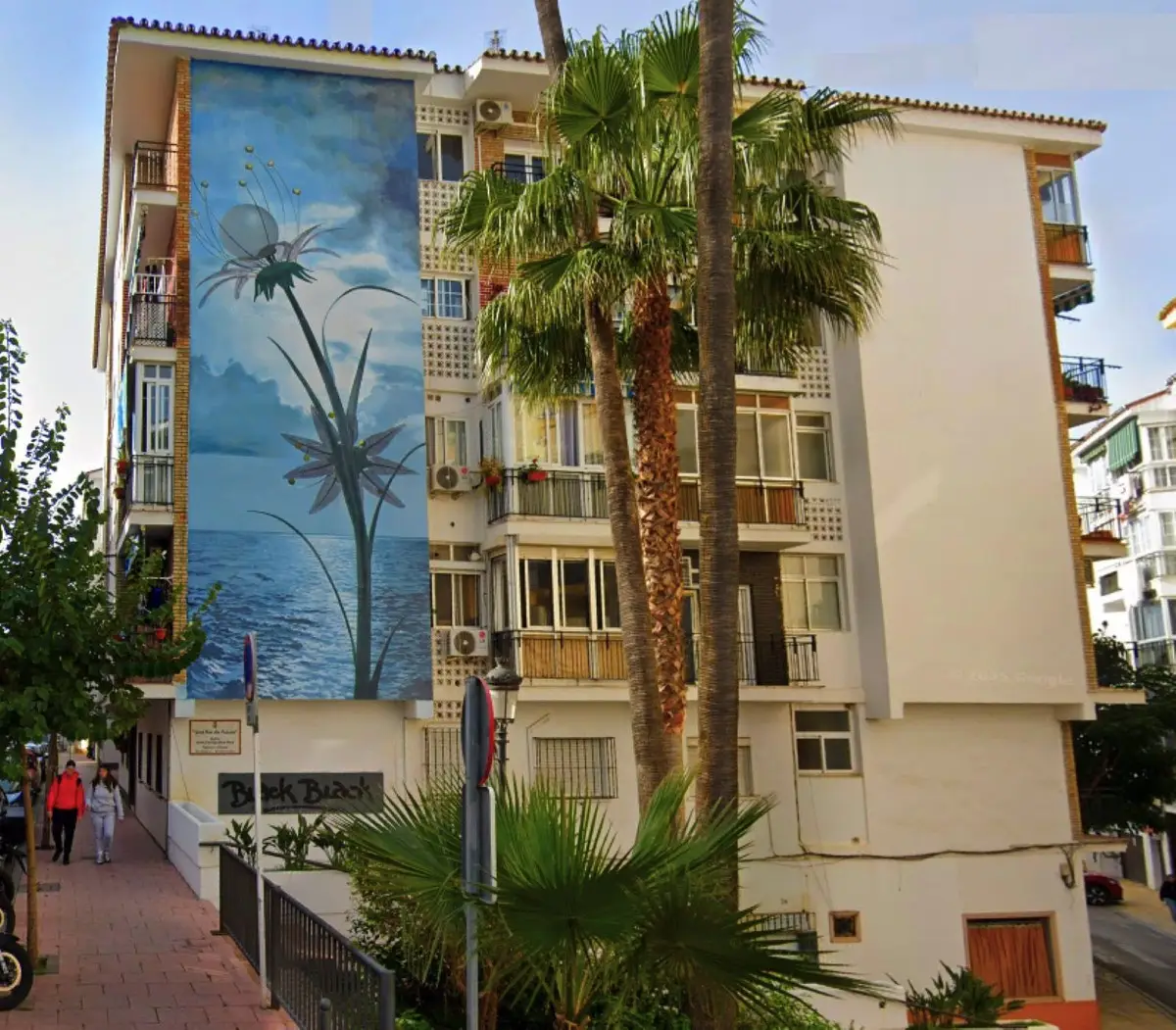 Ground Floor Apartment for sale in Estepona — photo 1
