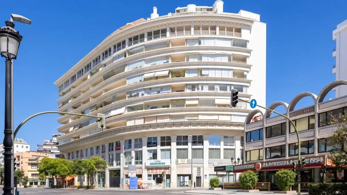 Middle Floor Apartment for sale in Marbella — photo 1