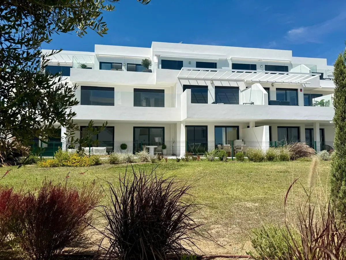 Ground Floor Apartment for sale in Casares Playa — photo 1