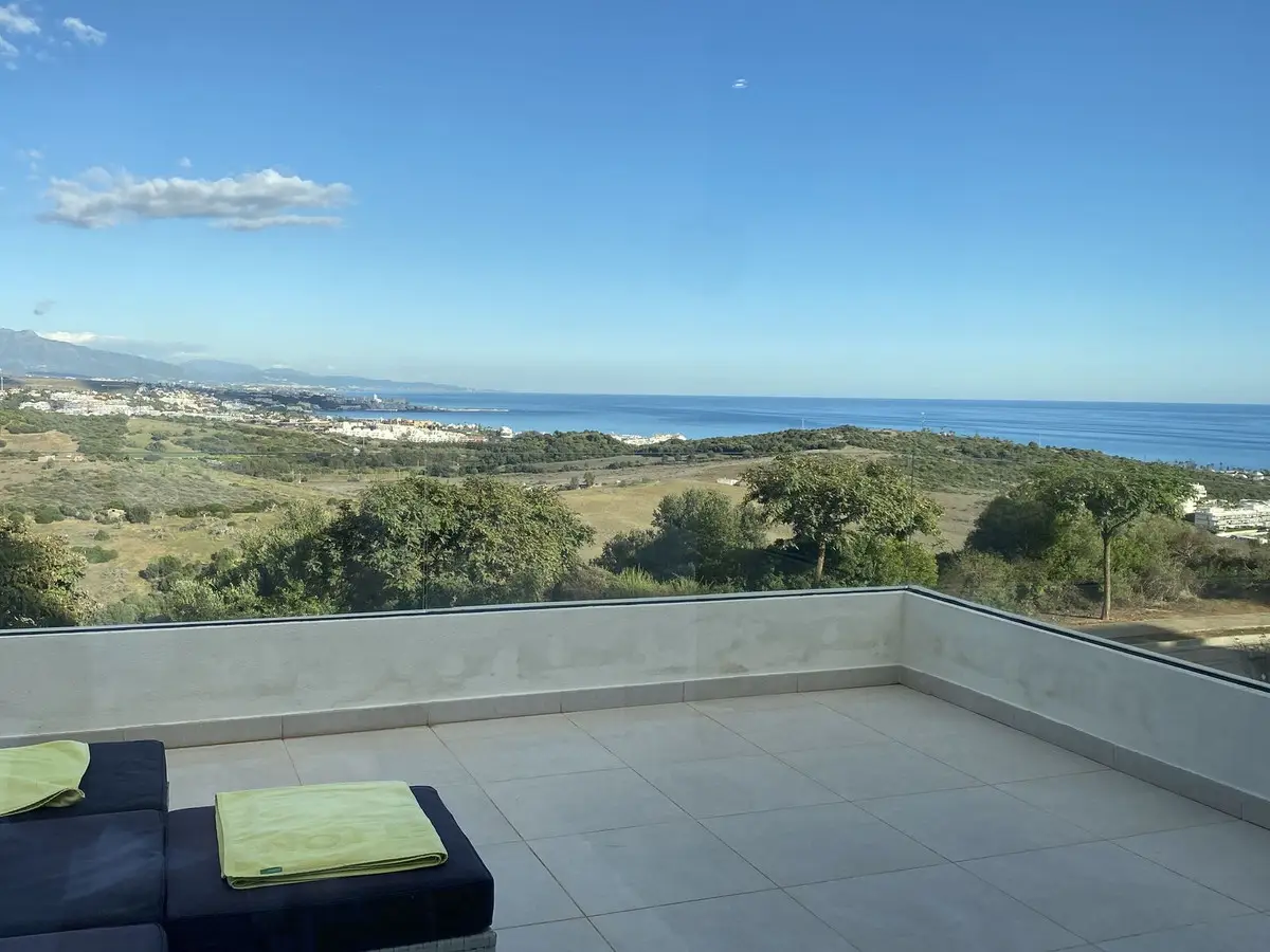 Townhouse for sale in Casares Playa — photo 1