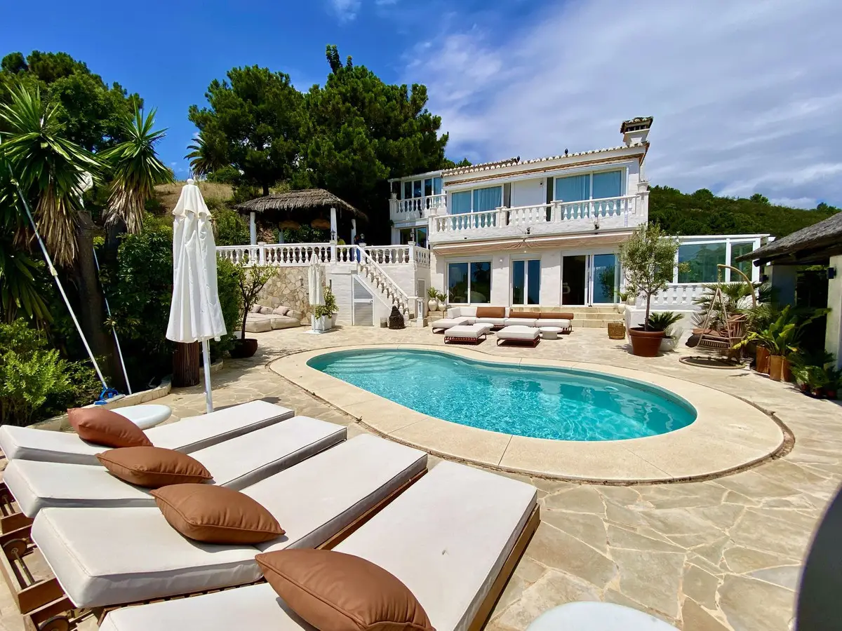 Detached Villa for sale in El Padron — photo 1