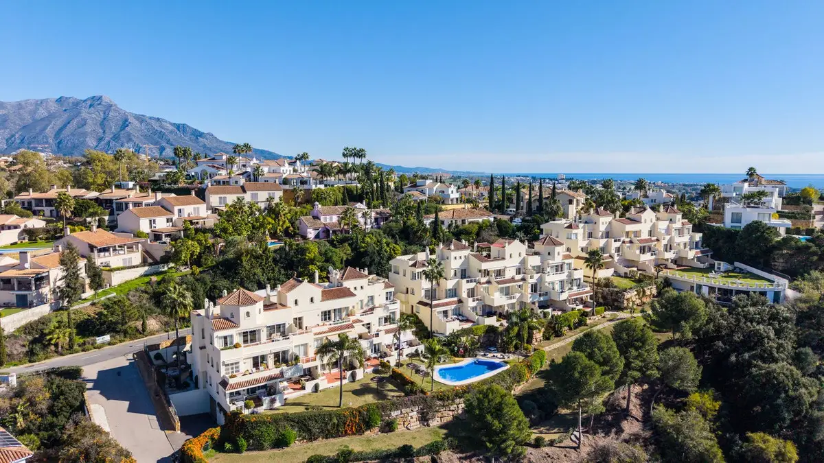 Middle Floor Apartment for sale in Los Arqueros — photo 1