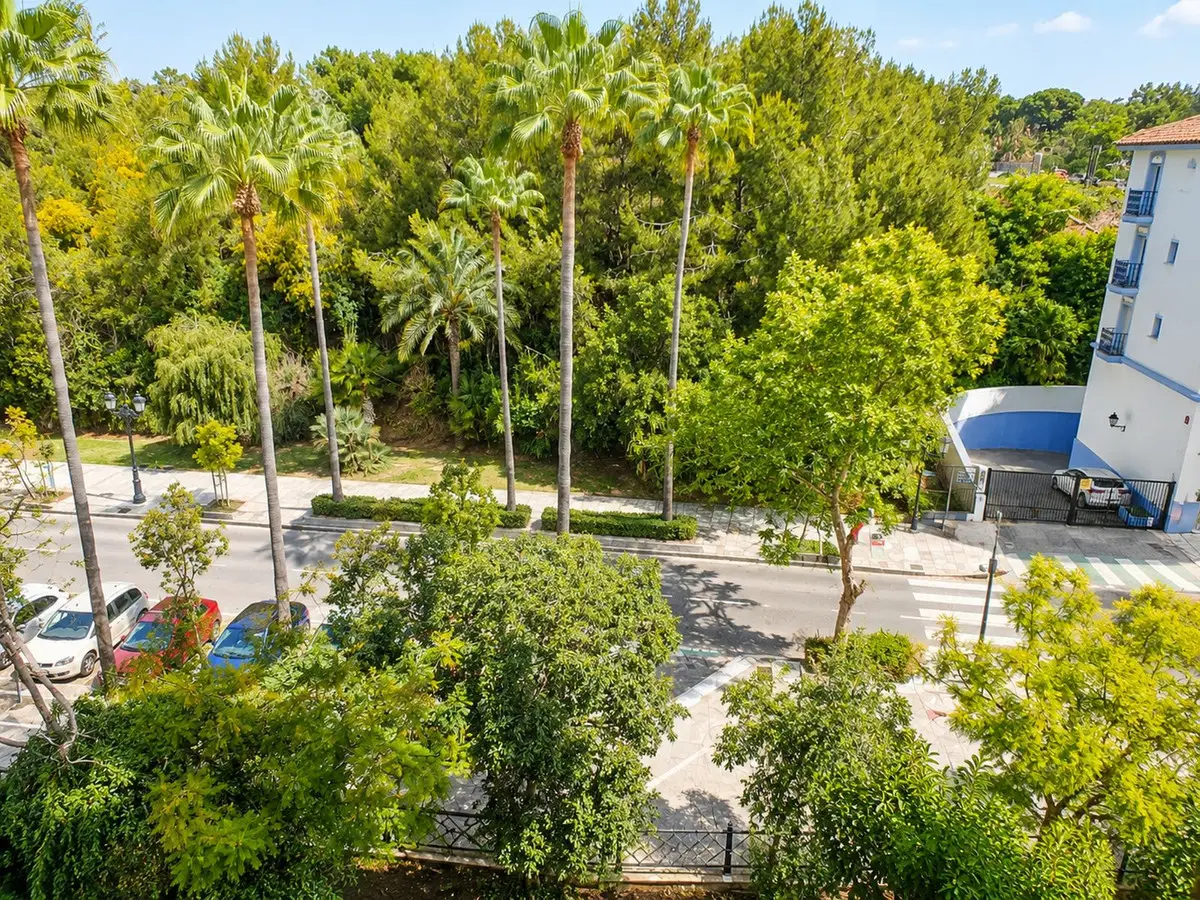 Top Floor Apartment for sale in Marbella — photo 1