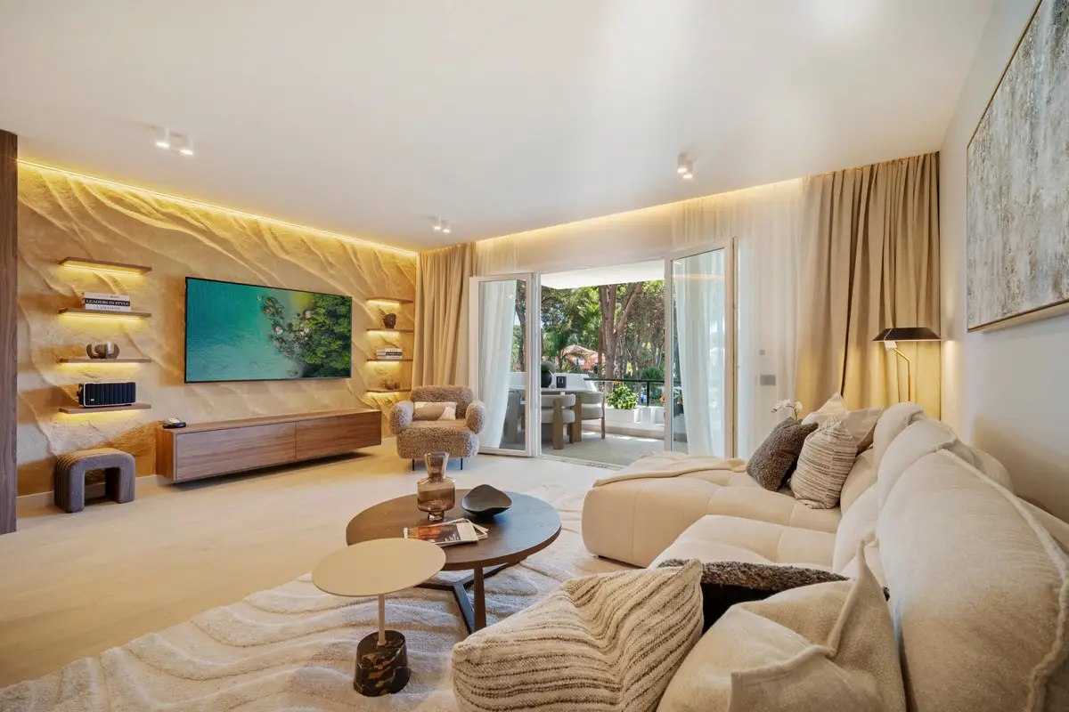 Middle Floor Apartment for sale in El Presidente — photo 1