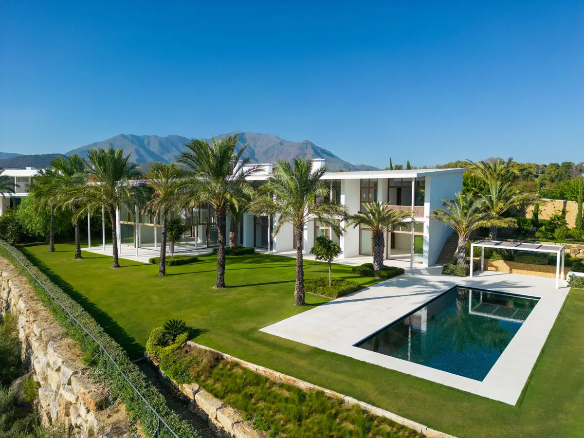 Detached Villa for sale in Casares — photo 1