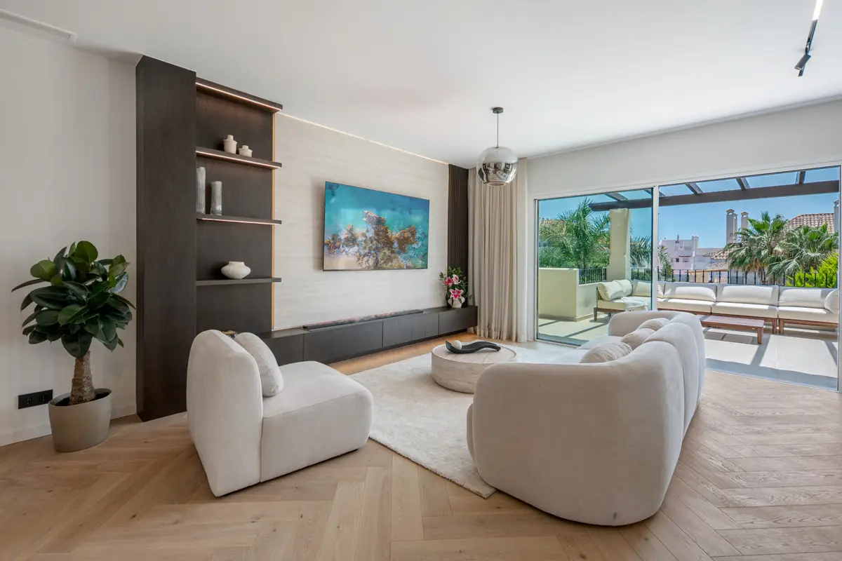 Penthouse Duplex for sale in Nueva Andalucía — photo 1